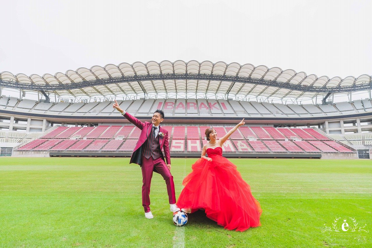 カシマスタジアム　前撮り　フォトウェディング　洋装　サッカー　ファン　鹿島　水戸　エクラ
